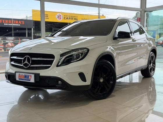 MERCEDES-BENZ GLA 200 1.6 CGI ENDURO 16V TURBO FLEX 4P AUTOMÁTICO